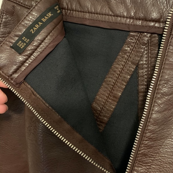 Zara faux leather mini skirt - Picture 3 of 5